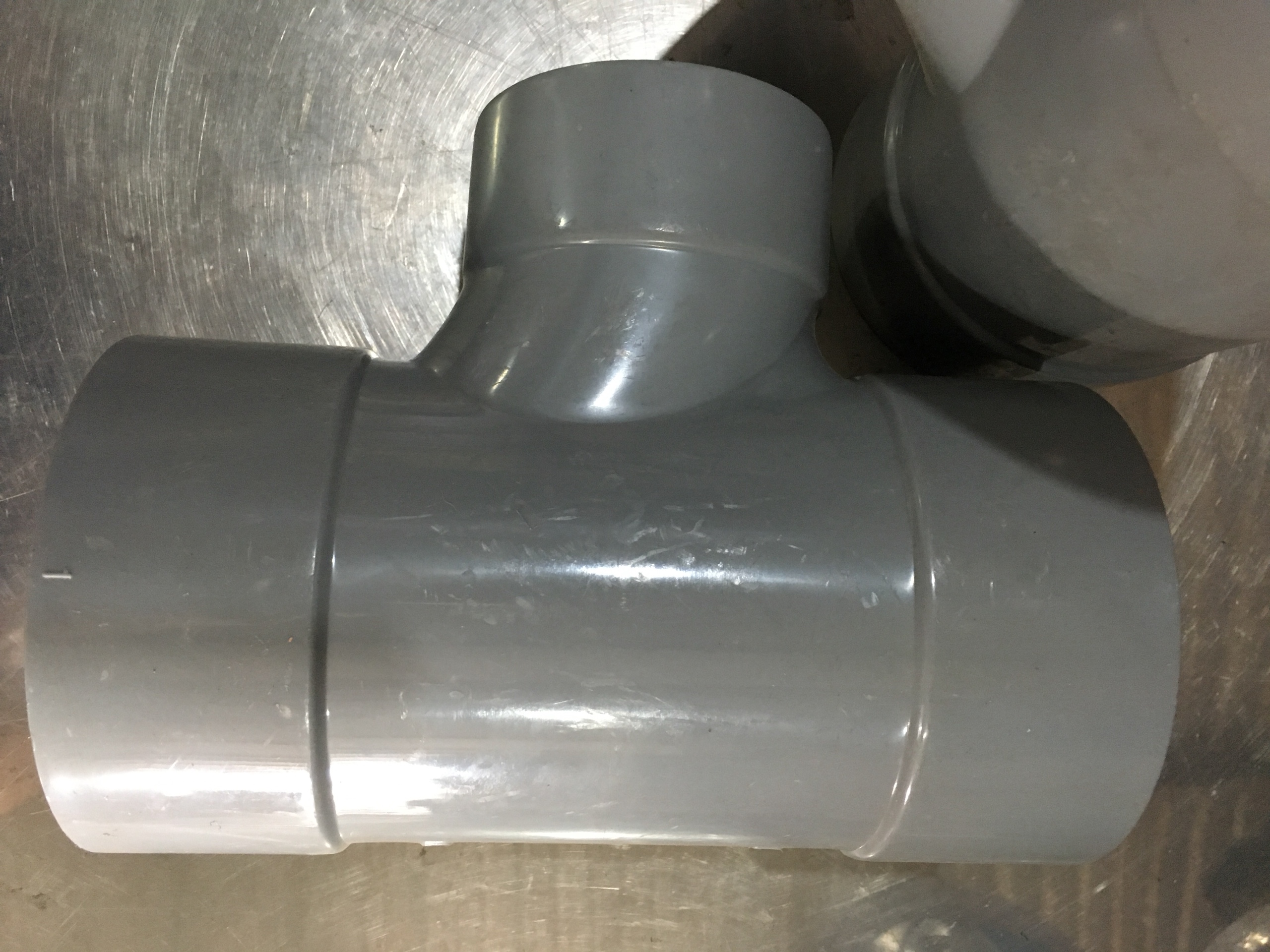 Tê cong nhựa PVC 114 x 90 Bình Minh – VẬT LIỆU CÔNG TRÌNH